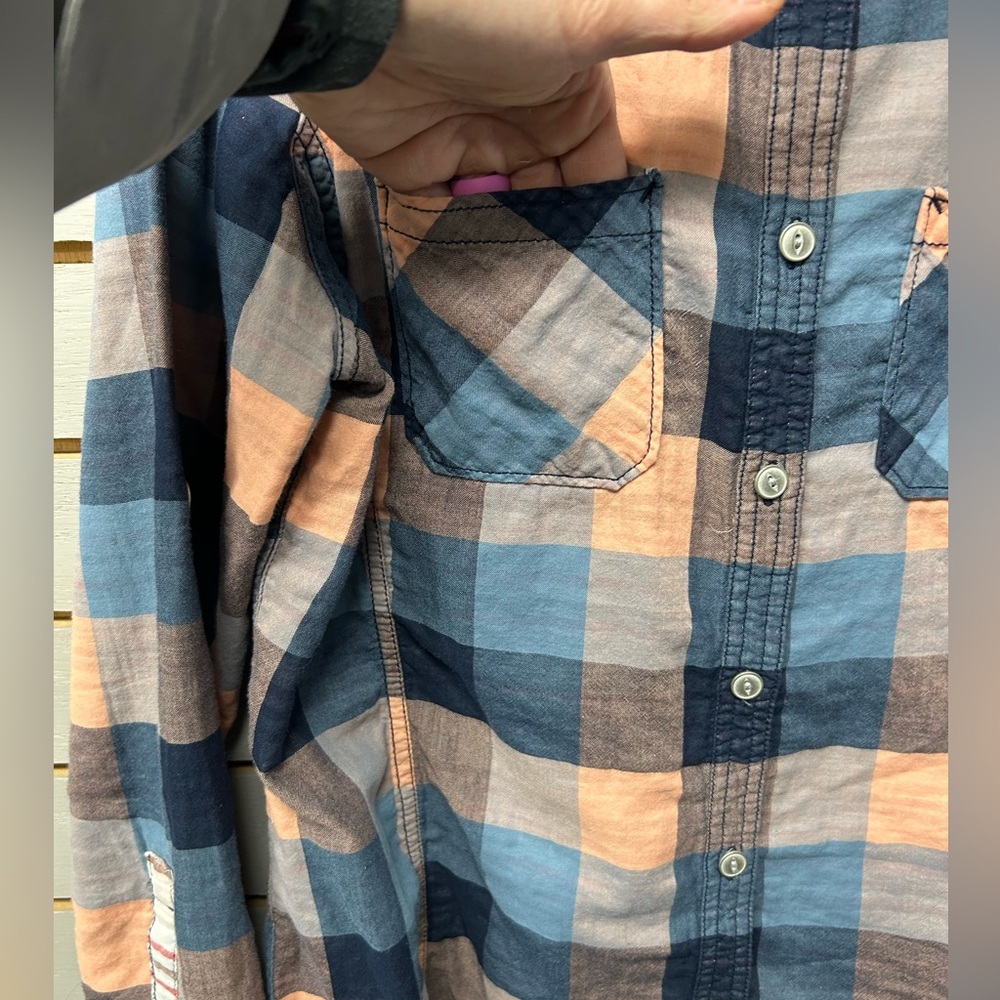 Woolrich Women's Blue and Tan Plaid Button Down Shirt - Picture 5 of 10